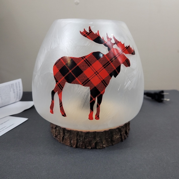 Scentsy Northern Plaid Full Size Warmer Moose Authentic USED - Picture 3 of 11